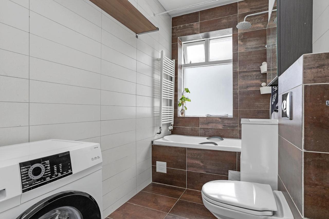 V53 Lovely 2 Bedroom Apartment In Reykjavik Bagian luar foto
